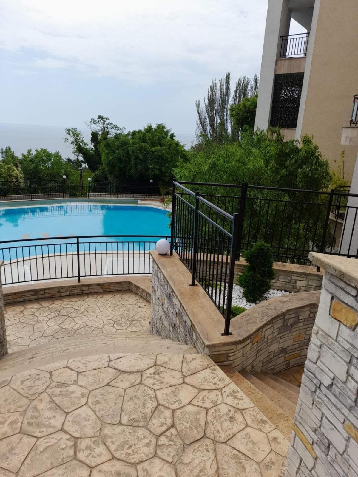Queen'S Garden Balchik Apartment Eksteriør bilde